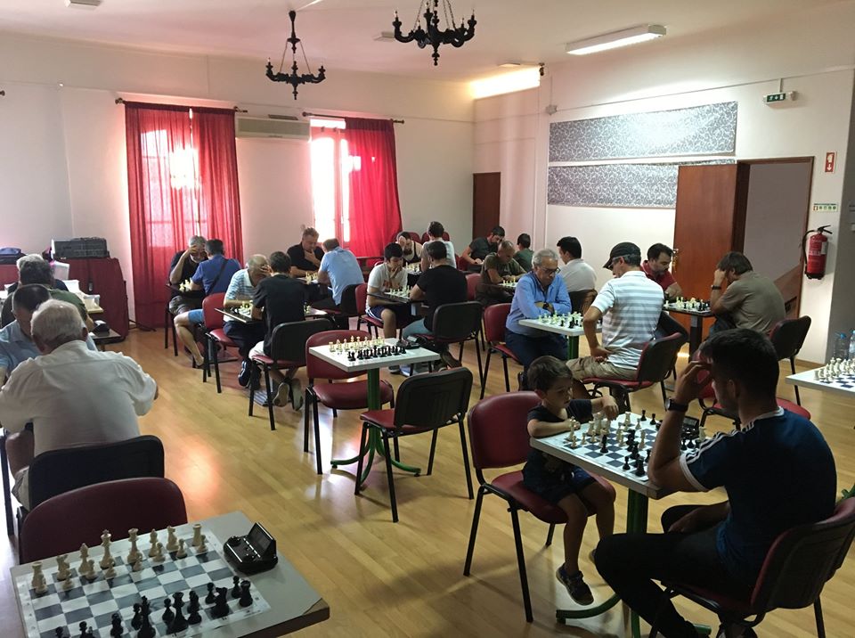 Porto Alegre ganha clube para apaixonados pelo jogo de xadrez