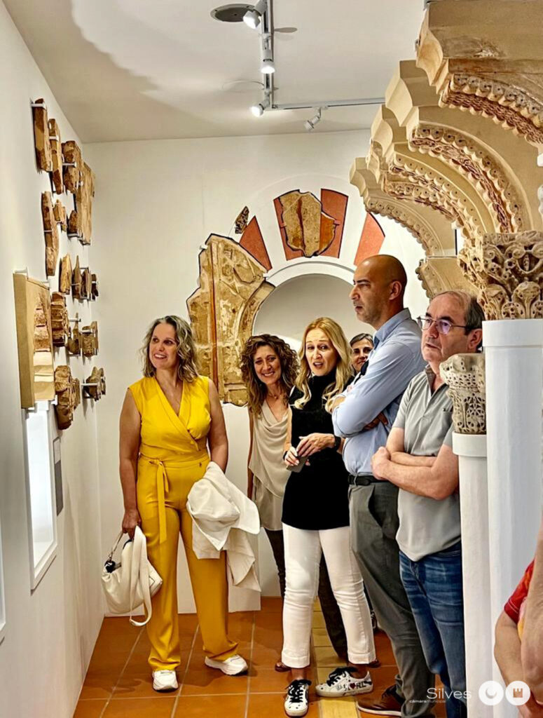 Inauguração da exposição de fragmentos do palácio